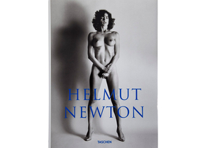 margot-beaux-arts-helmut-newton.jpg